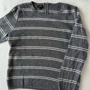 LIKE NEW - In perfect condition, gray sweater with white stripes